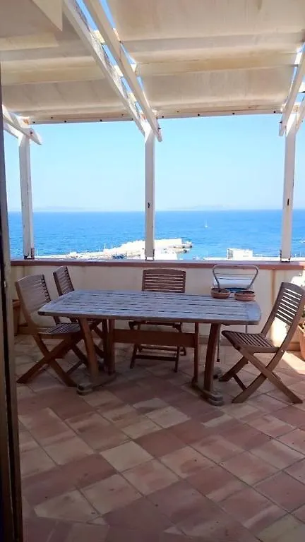 Il Corallo Apartment Marettimo 0*,